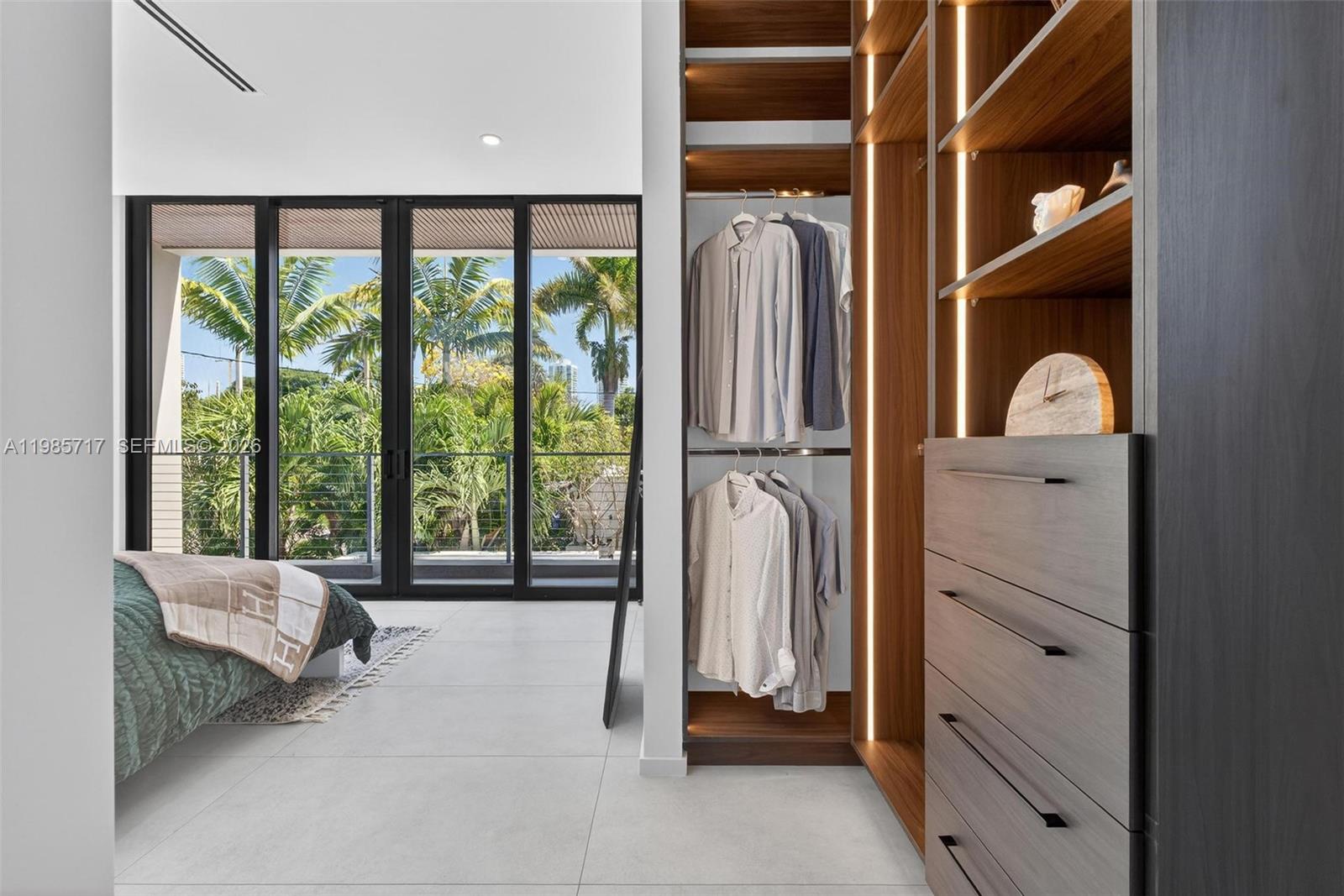 234 Southwest 22nd Road Miami, FL 33129 - Photo 56 of 94