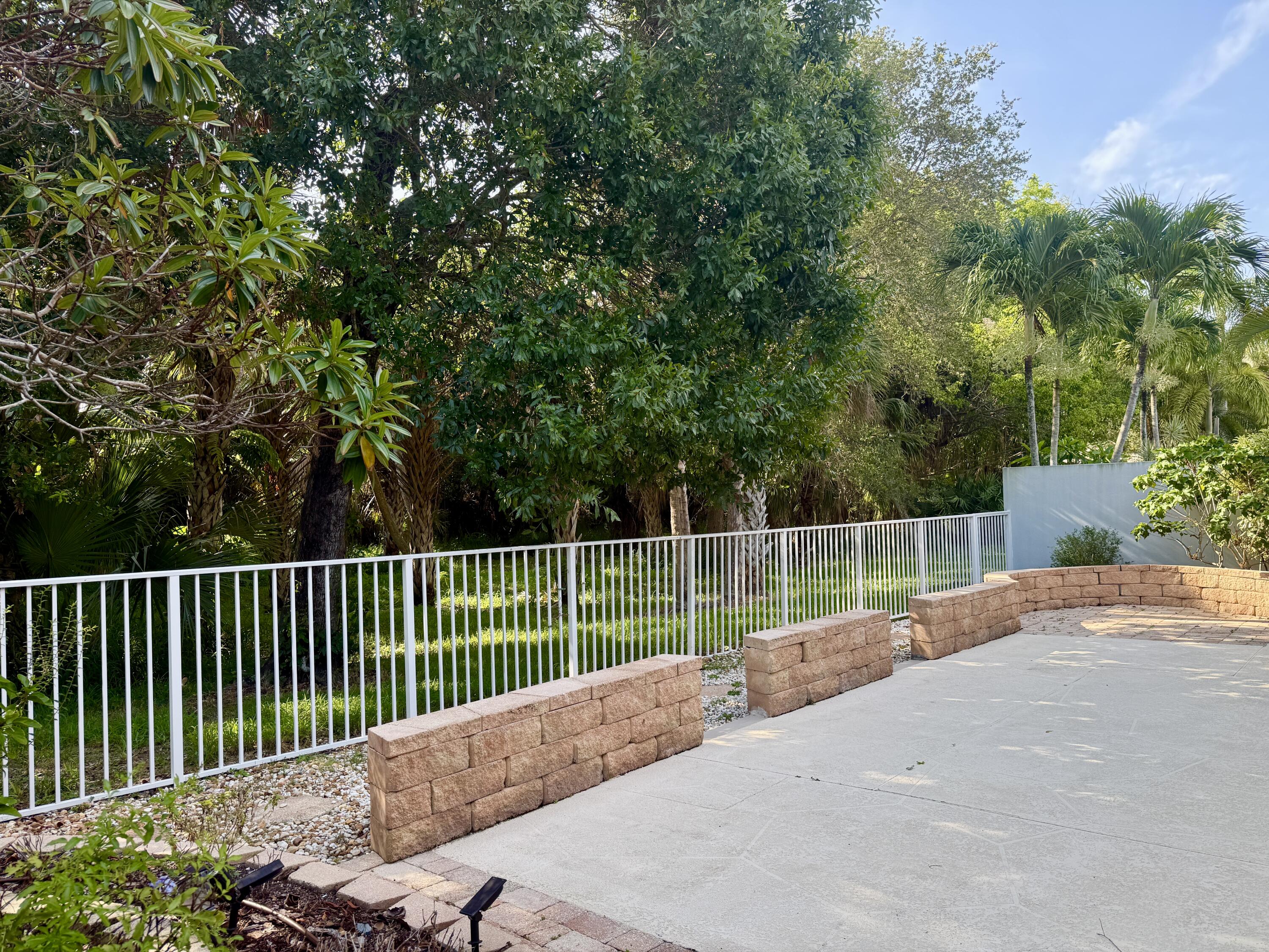 198 Hampton Circle Jupiter, FL 33458 - Photo 9 of 19 Enjoy your Preserve Views