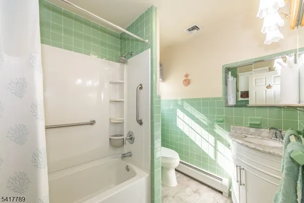 $675,000 | 53 Circle Drive, Mount Tabor, NJ 07878