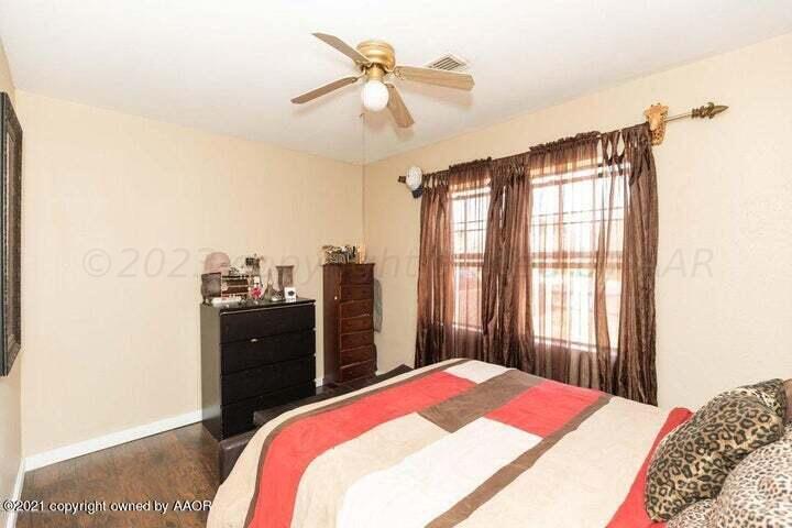 4337 South Polk Street Amarillo, TX 79110 - Photo 4 of 8 bedroom