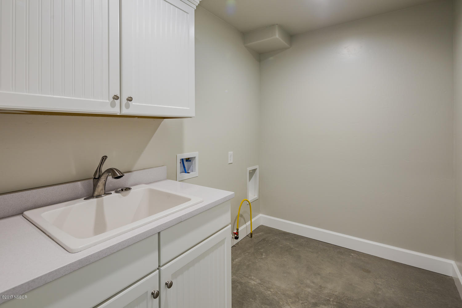 1762 Viborg Road Solvang, CA 93463 - Photo 27 of 31 1762 Viborg Rd Solvang CA-large-016-21-L