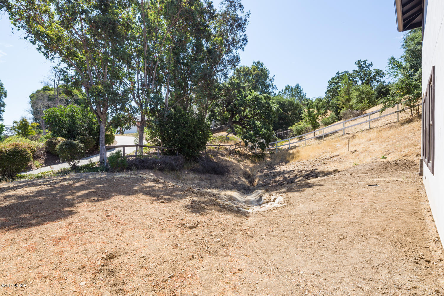 1762 Viborg Road Solvang, CA 93463 - Photo 29 of 31 1762 Viborg Rd Solvang CA-large-033-33-E