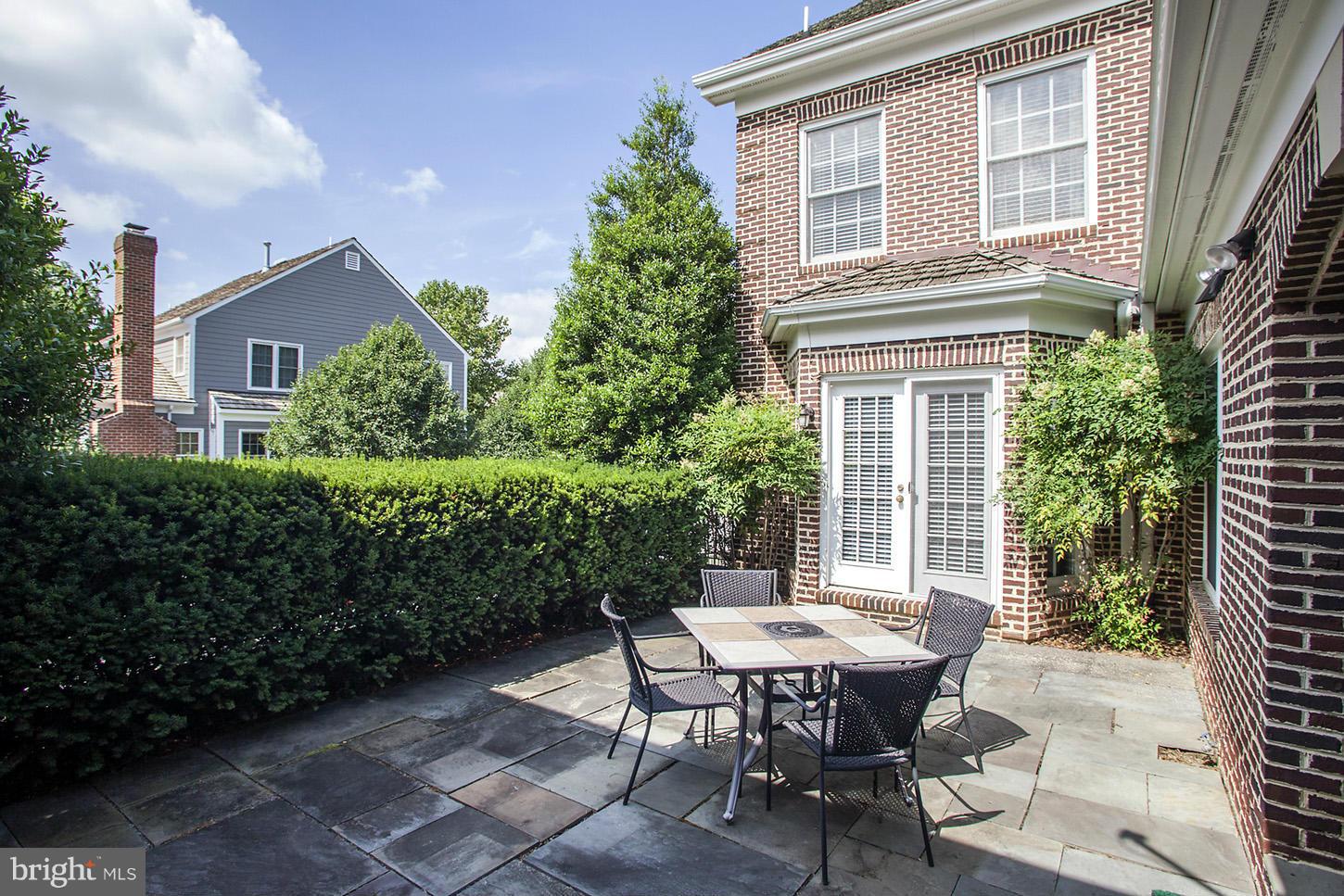 405 Tschiffely Square Road Gaithersburg, MD 20878 - Photo 3 of 30 Patio Area