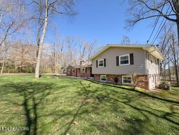 $513,999 | 112 New Crest Lane, Oak Ridge, TN 37830