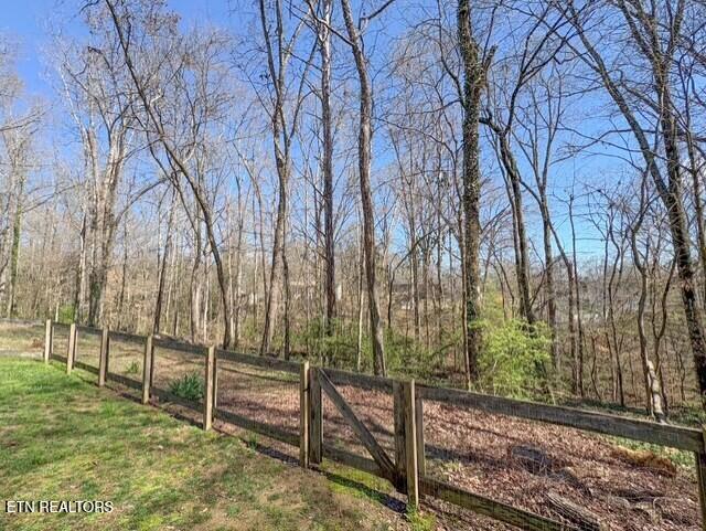 112 New Crest Lane Oak Ridge, TN 37830 - Photo 34 of 35 c19e62b0-38fb-4b98-9e94-807204aa1807