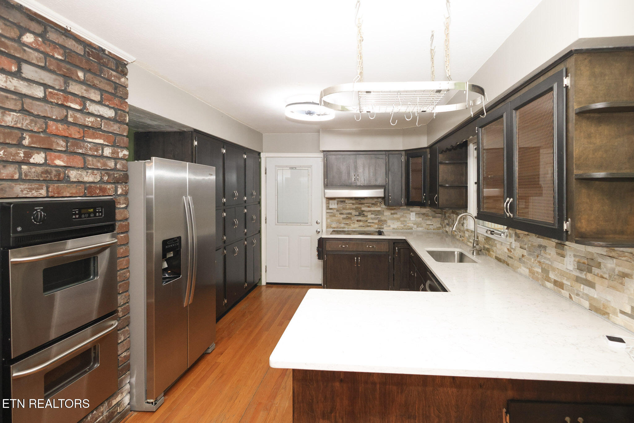 112 New Crest Lane Oak Ridge, TN 37830 - Photo 8 of 35 23-R5__2173