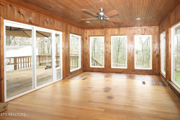 $513,999 | 112 New Crest Lane, Oak Ridge, TN 37830
