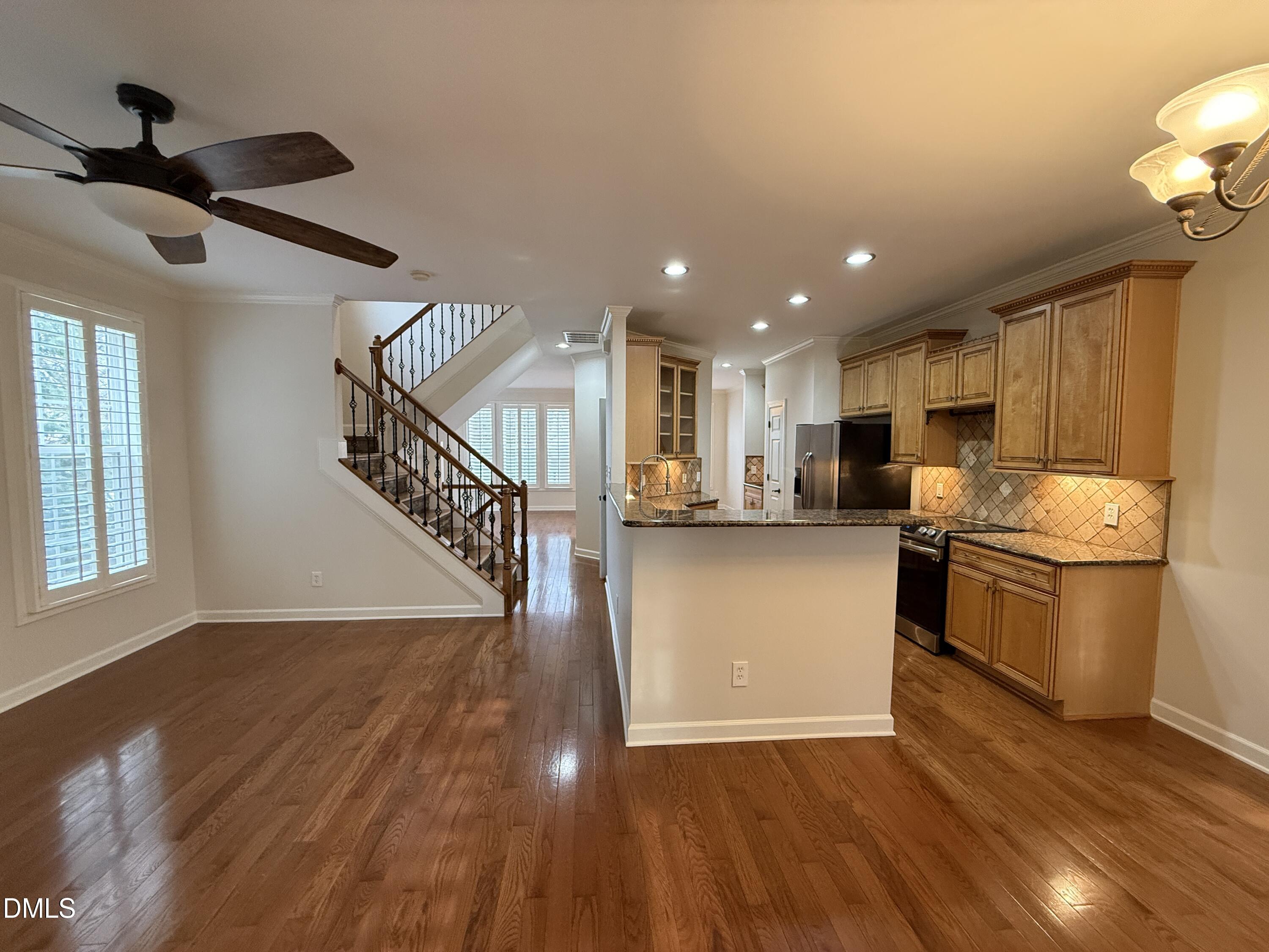 3647 Edgemont Drive Raleigh, NC 27612 - Photo 23 of 81 22