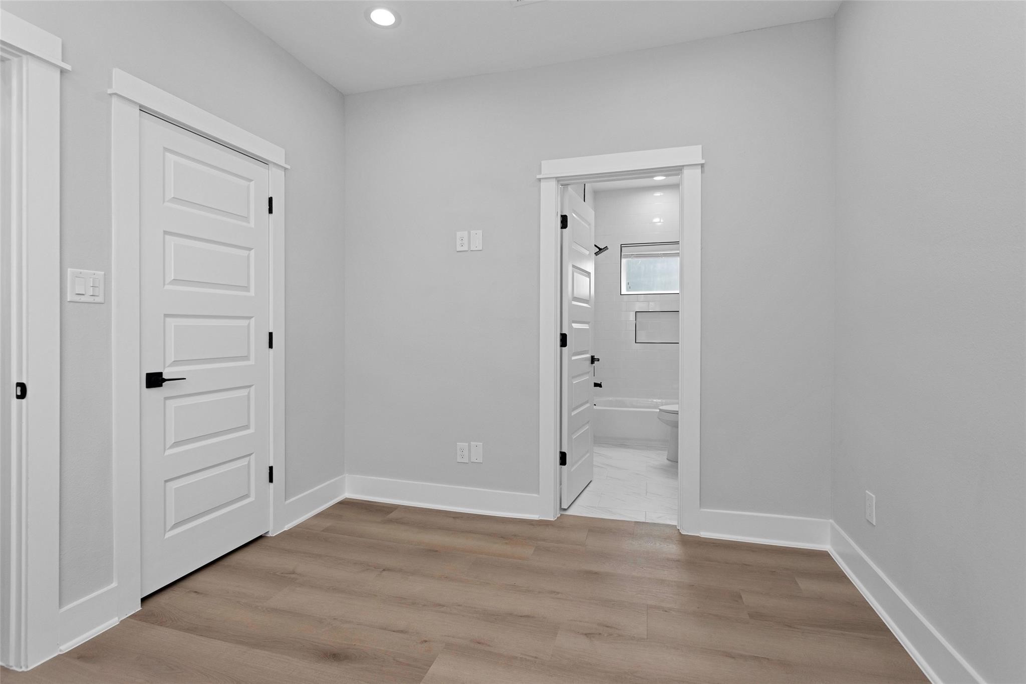 1616 Euel Street Houston, TX 77009 - Photo 30 of 42 wooden floor in an empty room