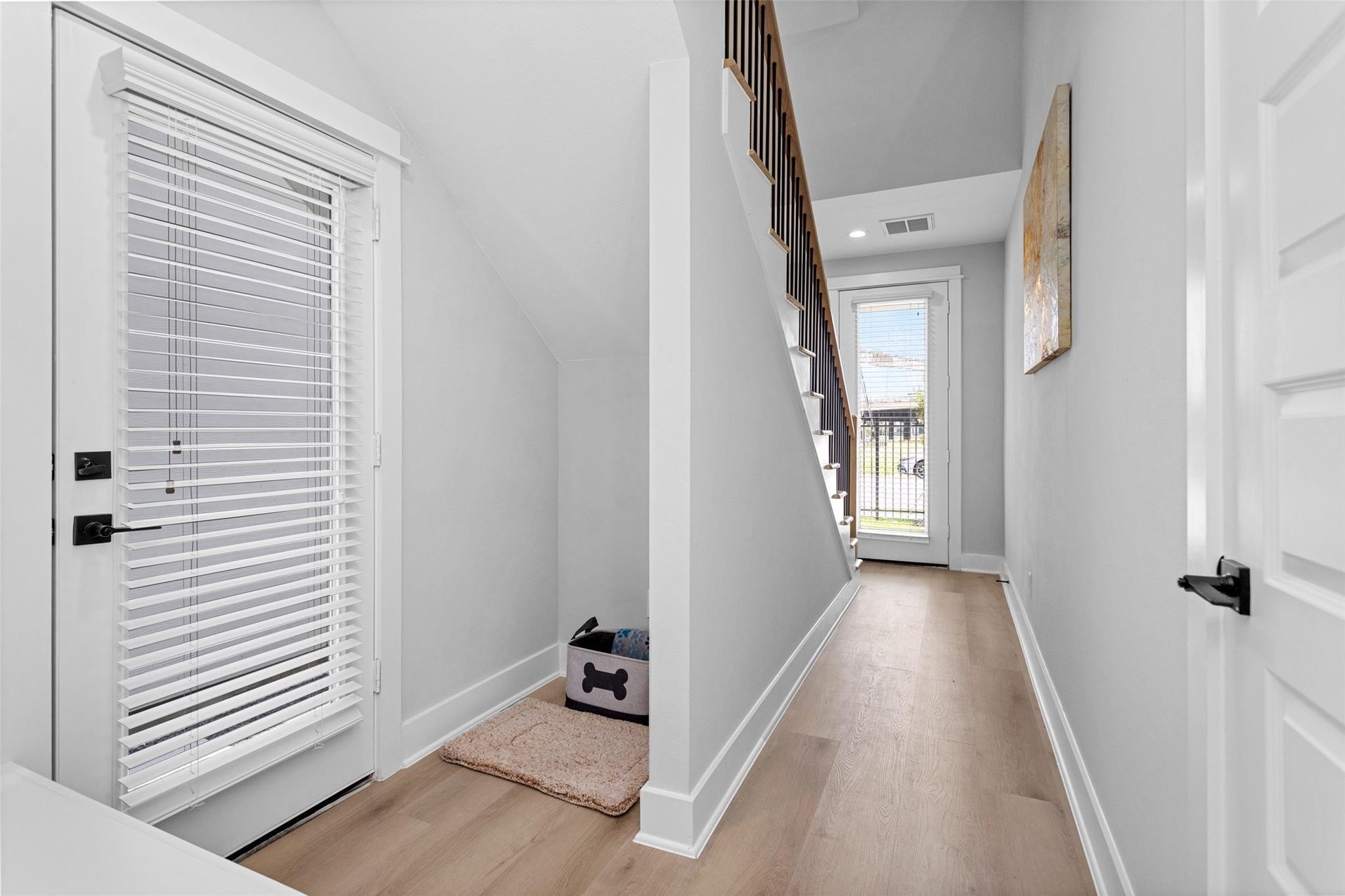 1616 Euel Street Houston, TX 77009 - Photo 5 of 42 a view of a room that has a window in it