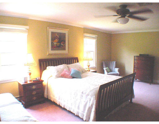 40 Stonybrook Road Marshfield, MA 02050 - Photo 7 of 10 Gallery Image 7