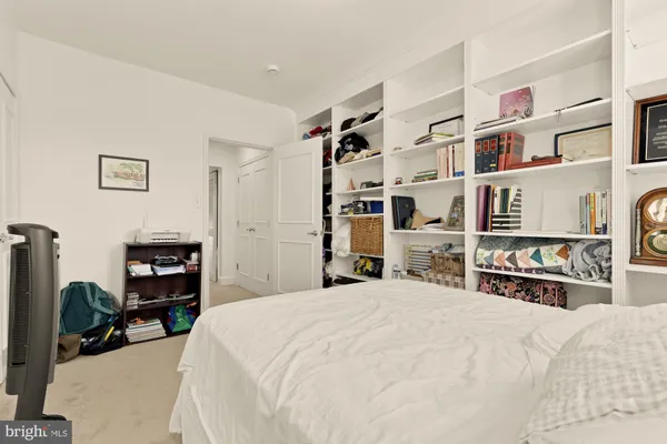 $1,100,000 | 1905 17th Street Northwest, Washington, DC 20009