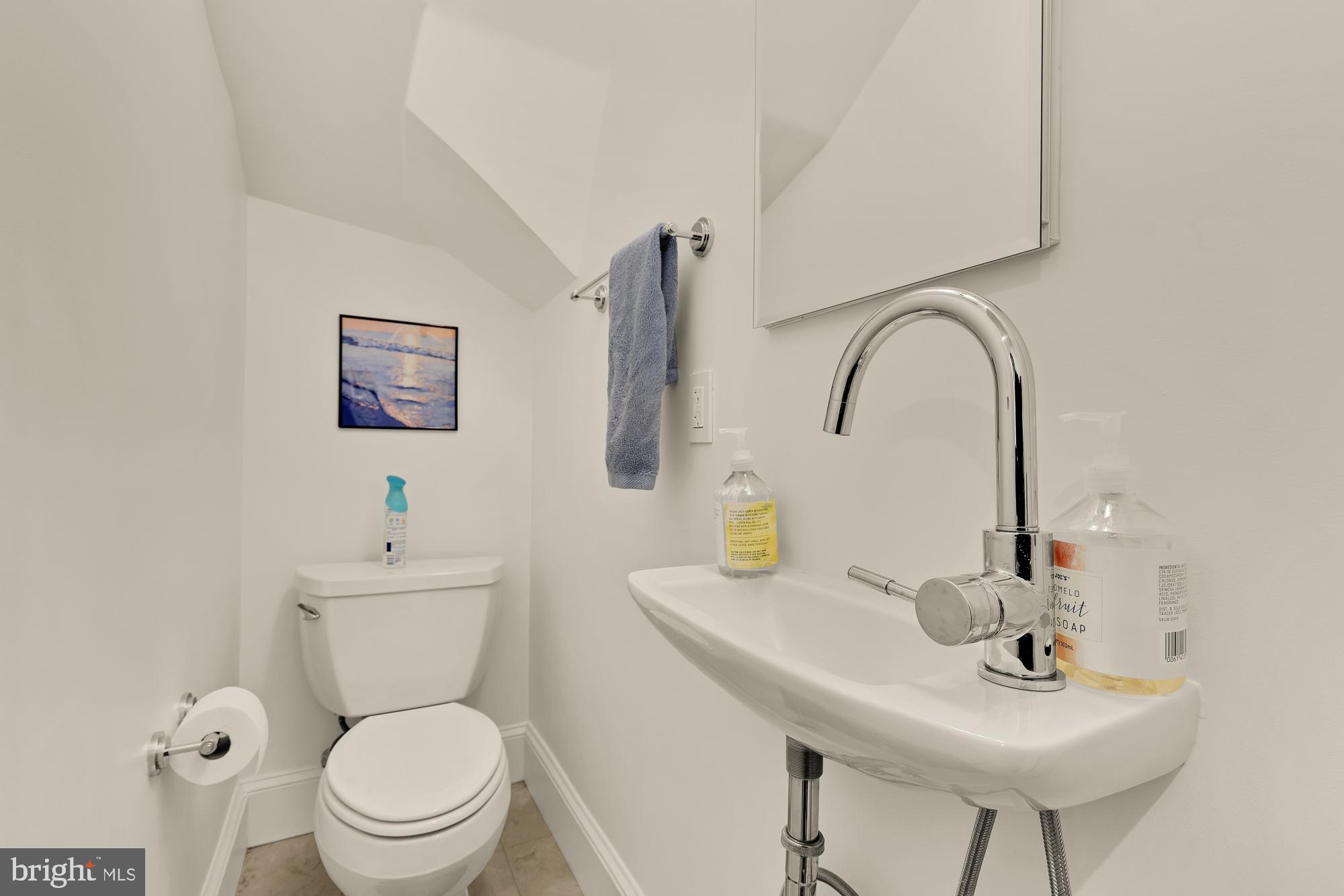 1905 17th Street Northwest Washington, DC 20009 - Photo 7 of 34 Convenient half bath on the first floor