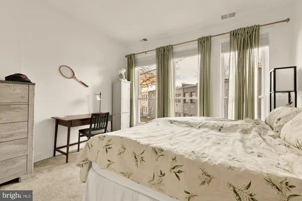 $1,100,000 | 1905 17th Street Northwest, Washington, DC 20009