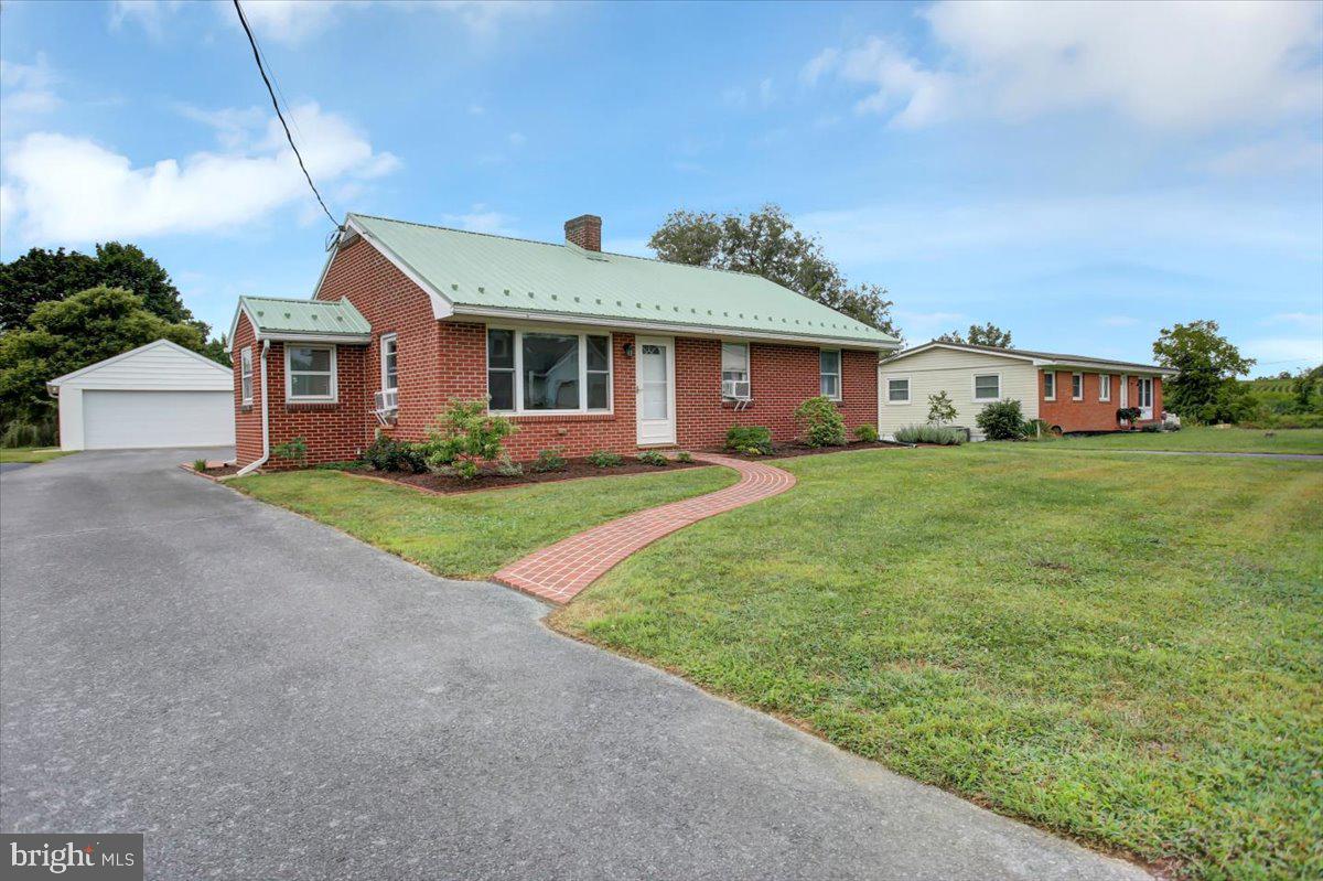 731 Sollenberger Road Chambersburg, PA 17202 - Photo 2 of 44 Gallery Image 2
