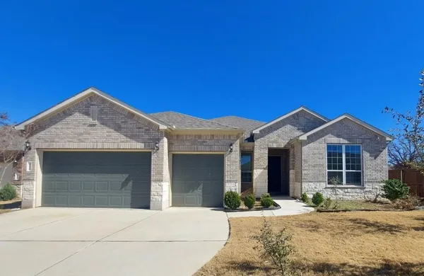 $2,500 | 401 Verbena Drive, Marble Falls, TX 78654