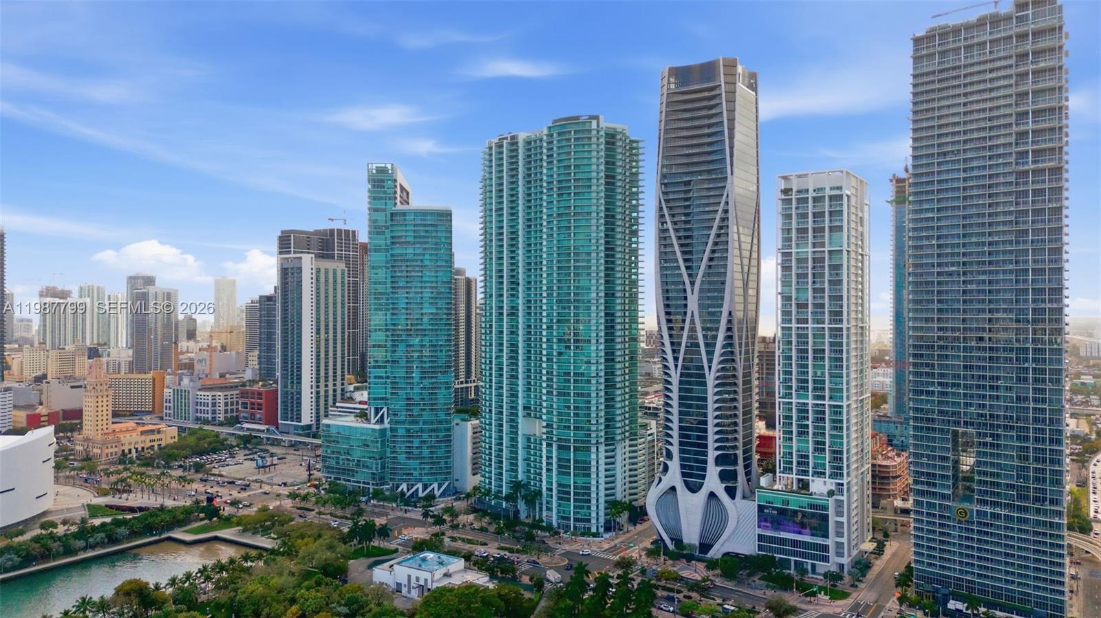900 Biscayne Boulevard, Unit 4308 Miami, FL 33132 - Photo 34 of 36
