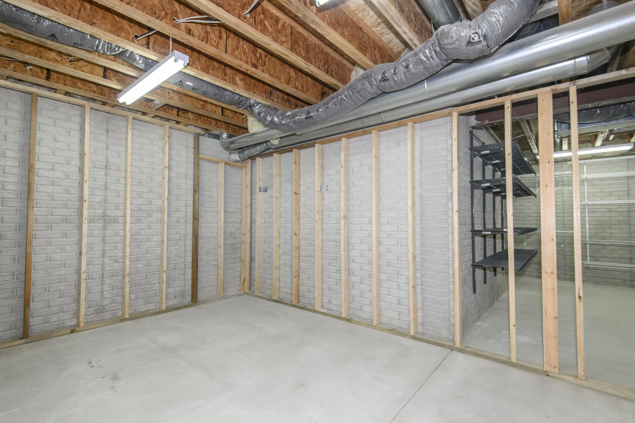 N5158 Union Hill Road Concord, WI 53066 - Photo 49 of 61 Extra storage room