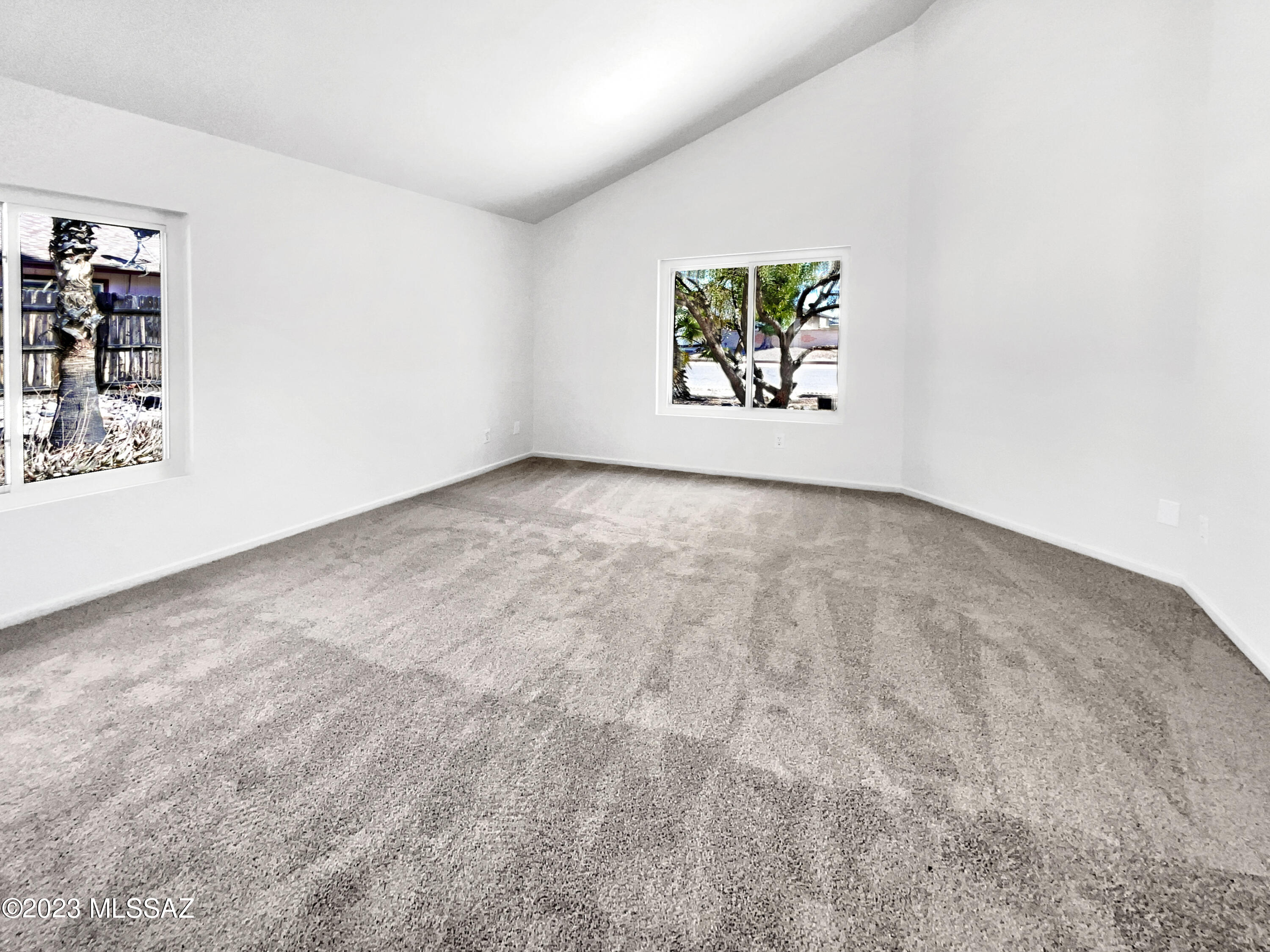 9985 East Stella Road Tucson, AZ 85730 - Photo 13 of 18 Gallery Image 13