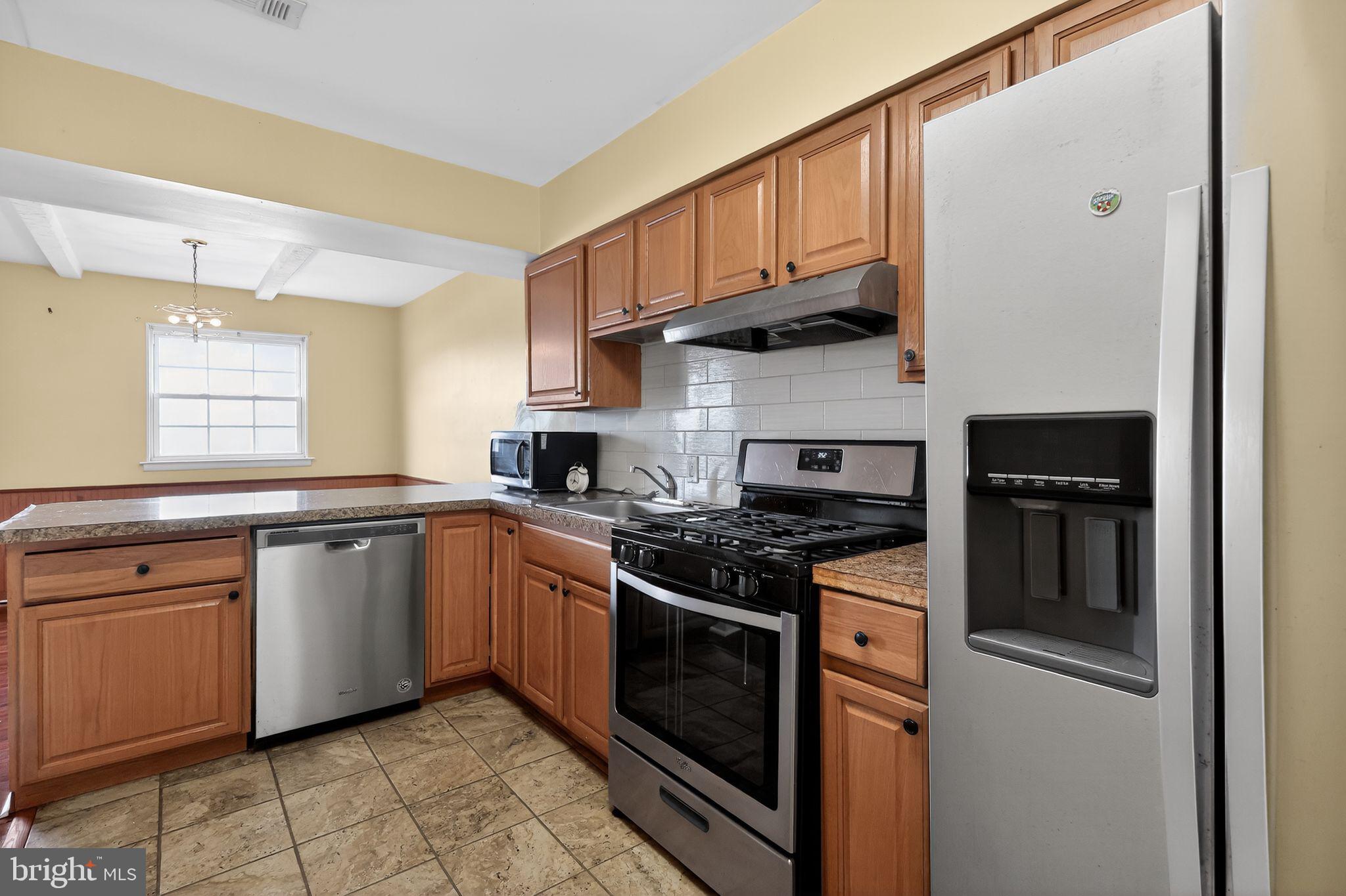 1964 East Oak Road, Unit E1 Vineland, NJ 08361 - Photo 12 of 16