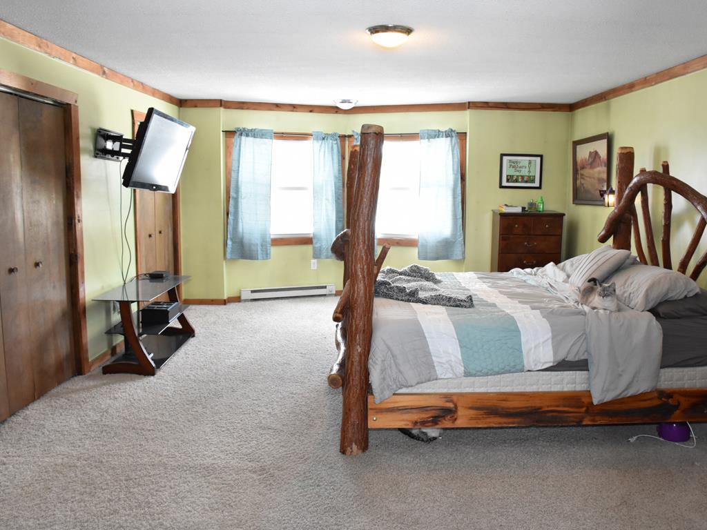 33025 Guys Mills Road Townville, PA 16360 - Photo 13 of 24