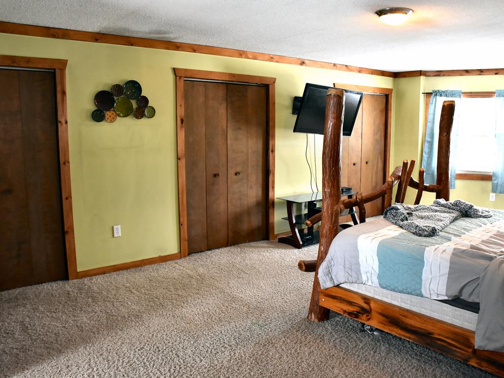 33025 Guys Mills Road Townville, PA 16360 - Photo 14 of 24