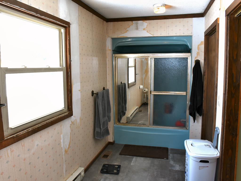 33025 Guys Mills Road Townville, PA 16360 - Photo 16 of 24