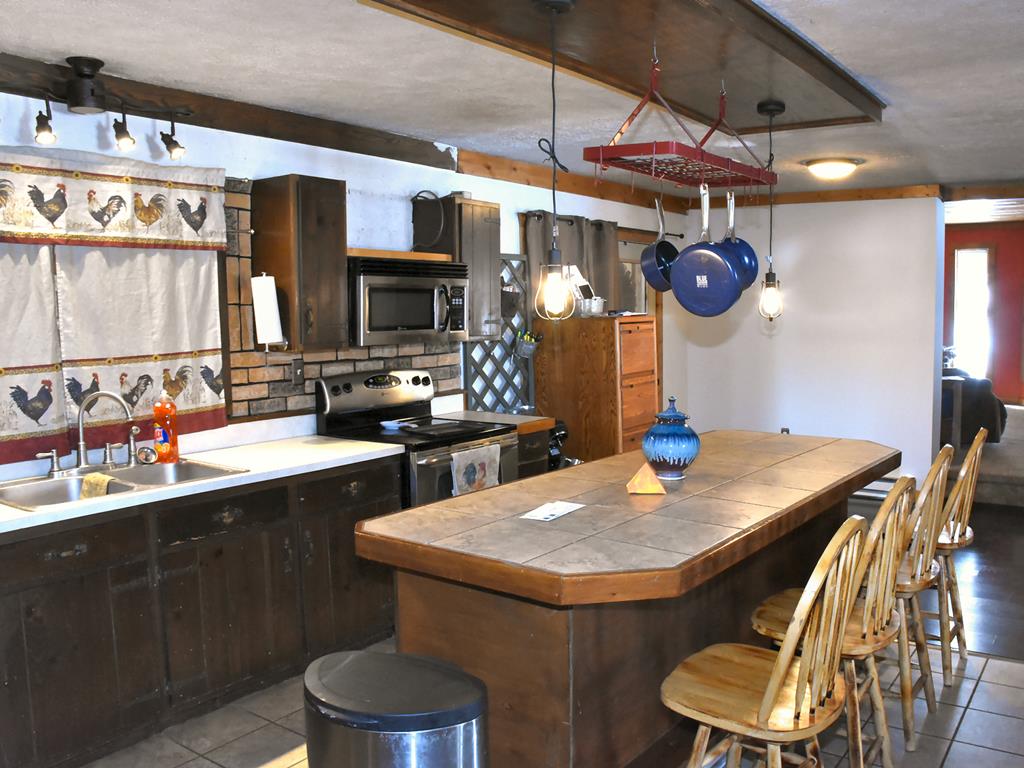 33025 Guys Mills Road Townville, PA 16360 - Photo 6 of 24