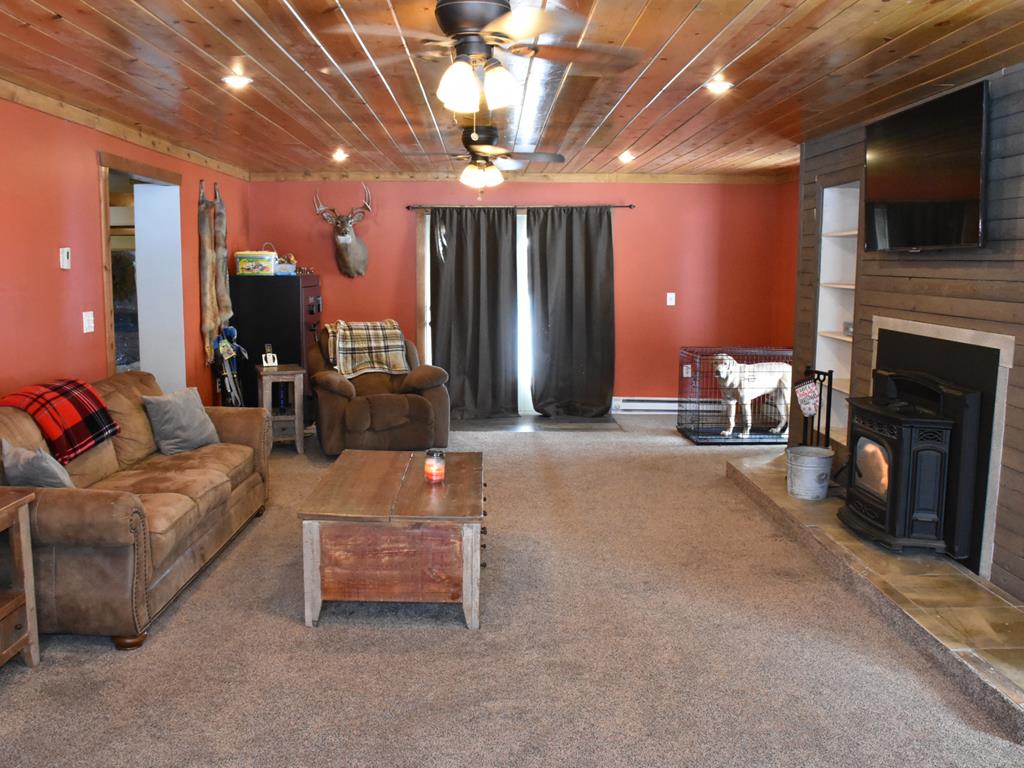 33025 Guys Mills Road Townville, PA 16360 - Photo 10 of 24