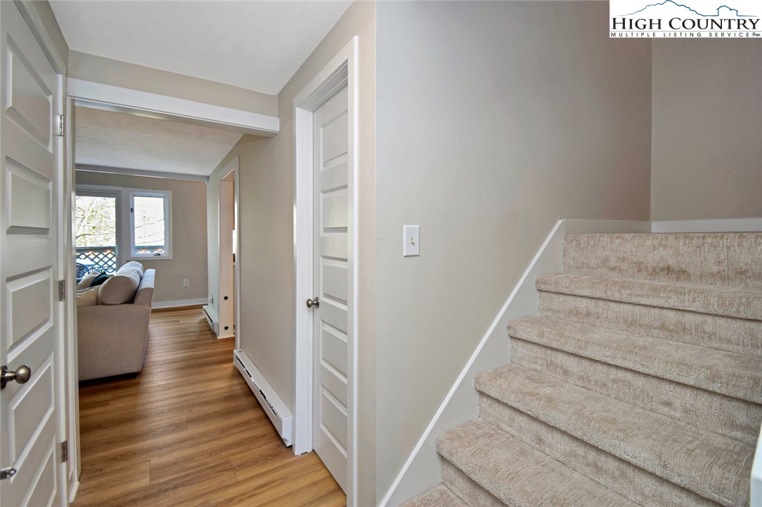 149 Slope View Road, Unit E23 Sugar Mountain, NC 28604 - Photo 3 of 39 Gallery Image 3
