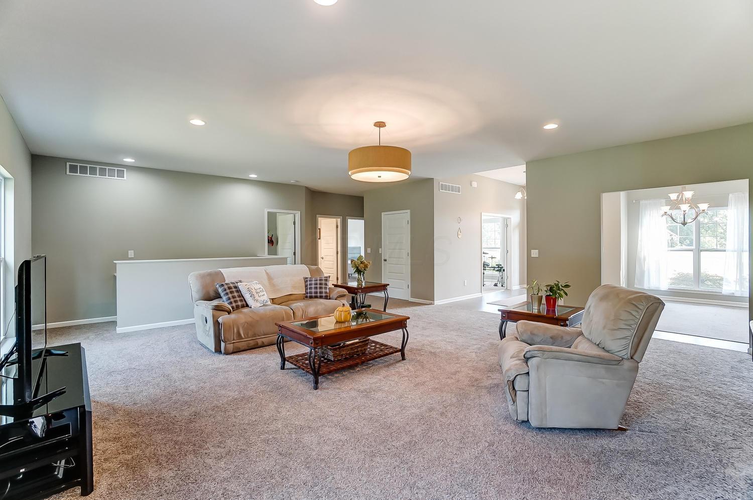 10875 Allen Road Pickerington, OH 43147 - Photo 9 of 58