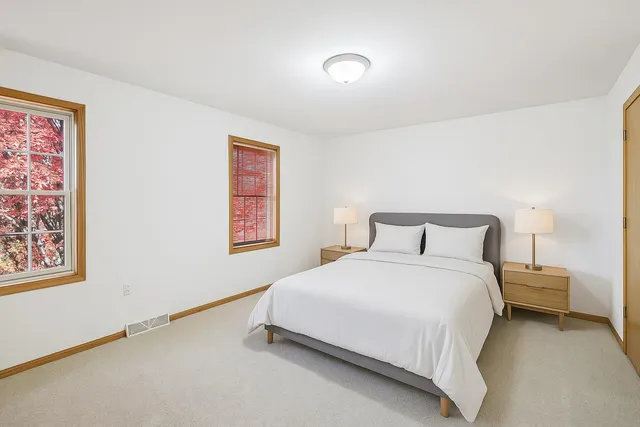 $414,900 | 633 Stonehaven Drive, Sun Prairie, WI 53590