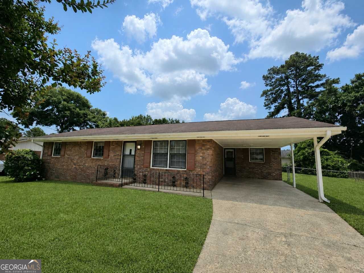 6589 Allatoona Road Morrow, GA 30260 - Photo 2 of 22
