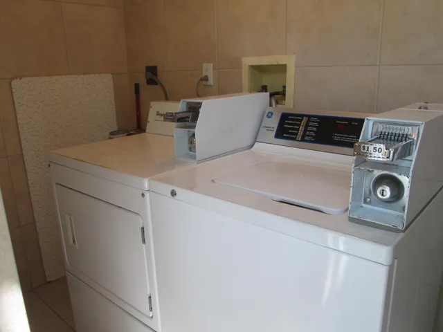 $1,850 | 405 North Cypress Drive, Unit 5, Tequesta, FL 33469