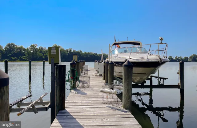 $1,799,000 | 3935 Island Landing Court, Broomes Island, MD 20615