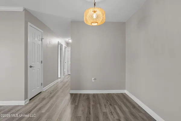 $2,100 | 2421 Beachview Drive, Unit H06, Ocean Springs, MS 39564