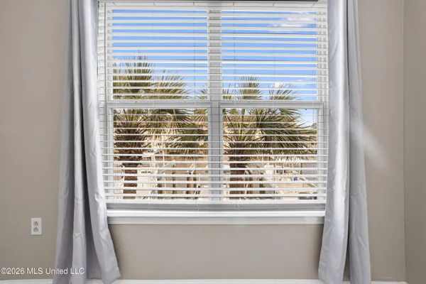 $2,100 | 2421 Beachview Drive, Unit H06, Ocean Springs, MS 39564