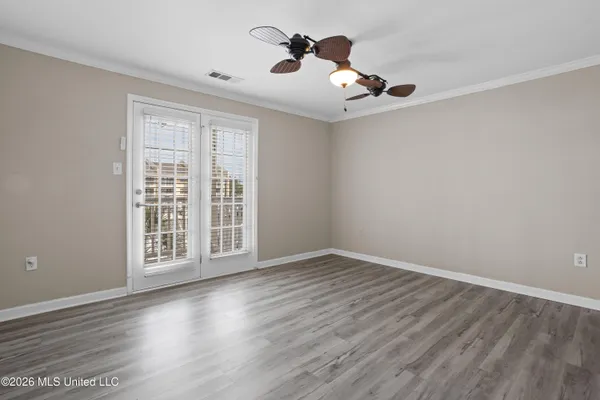 $2,100 | 2421 Beachview Drive, Unit H06, Ocean Springs, MS 39564