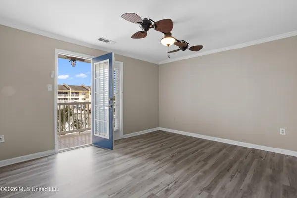 $2,100 | 2421 Beachview Drive, Unit H06, Ocean Springs, MS 39564