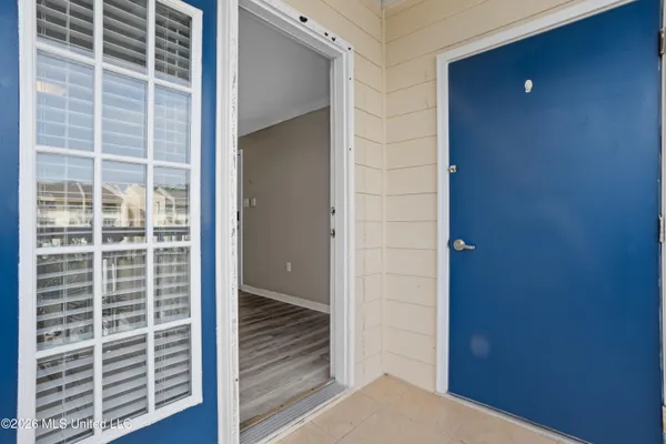 $2,100 | 2421 Beachview Drive, Unit H06, Ocean Springs, MS 39564