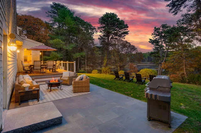 $1,549,900 | 86 Greenland Circle, East Dennis, MA 02660