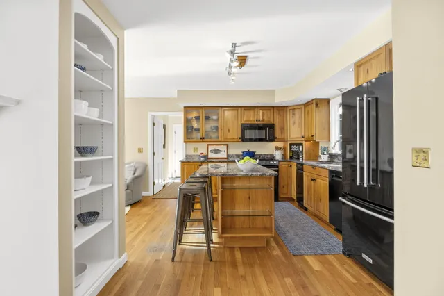 $1,549,900 | 86 Greenland Circle, East Dennis, MA 02660