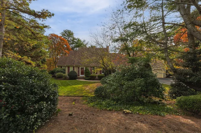 $1,549,900 | 86 Greenland Circle, East Dennis, MA 02660