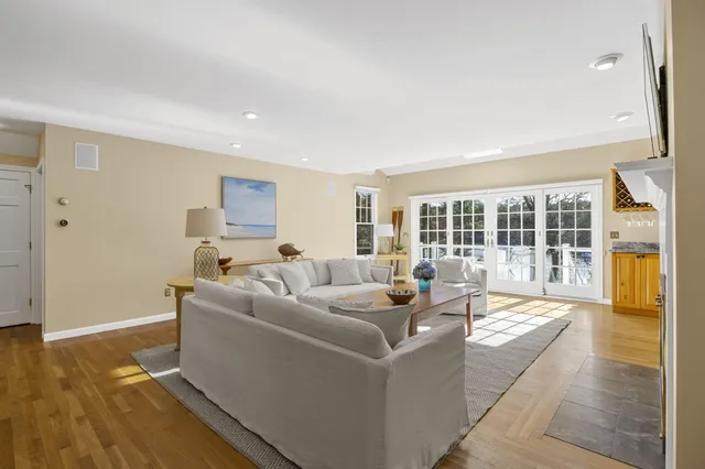 $1,549,900 | 86 Greenland Circle, East Dennis, MA 02660