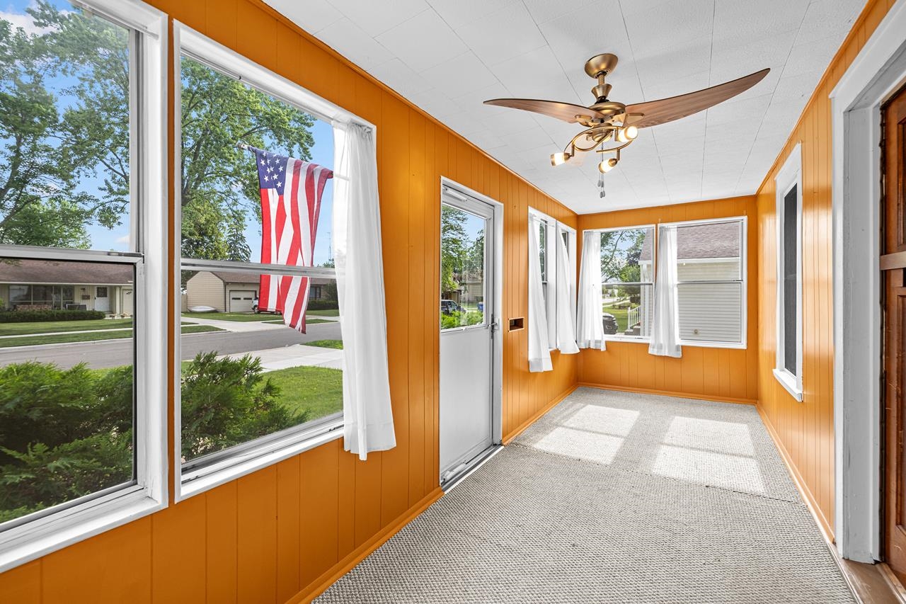 2909 Algoma Street Stevens Point, WI 54481 - Photo 7 of 41