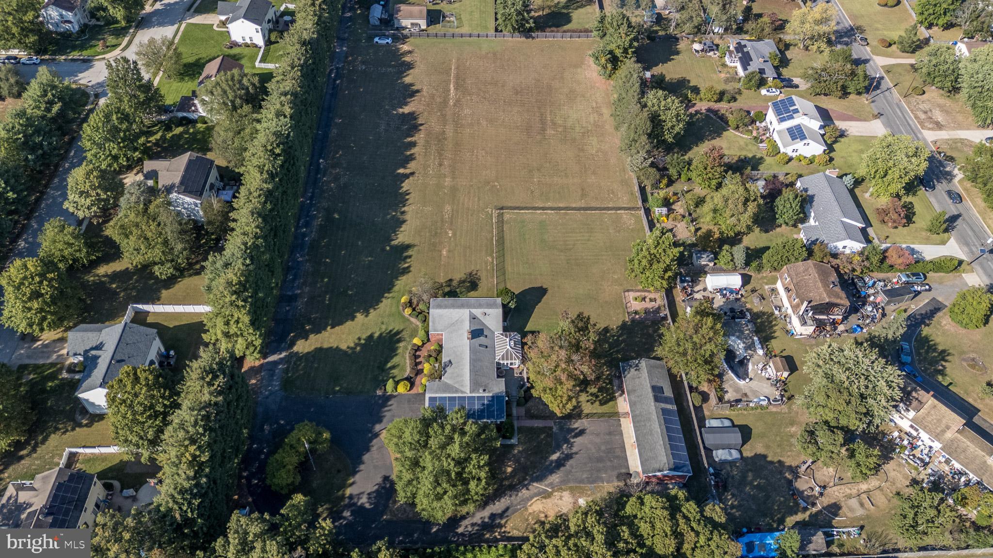 1404 Columbus Road Burlington, NJ 08016 - Photo 50 of 55 an aerial view of a house