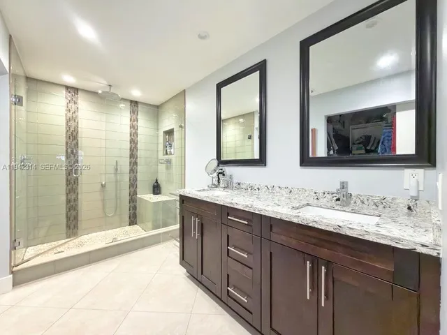 $458,000 | 205 Bonnie Brae Way, Unit 33, Hollywood, FL 33021