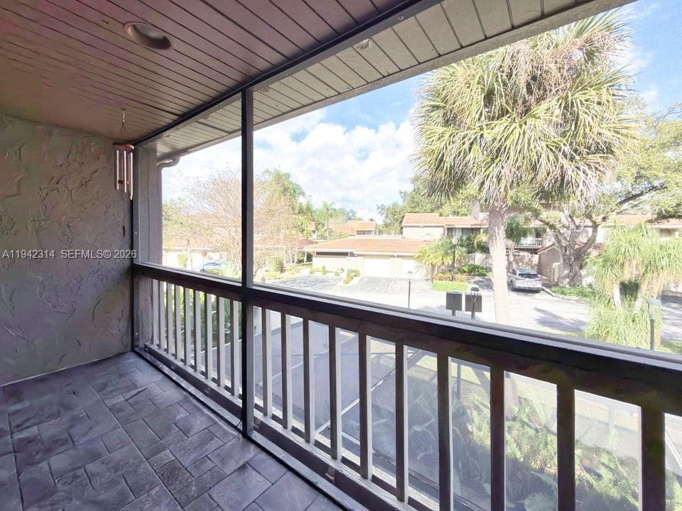 205 Bonnie Brae Way, Unit 33 Hollywood, FL 33021 - Photo 26 of 43 a view of city from a window