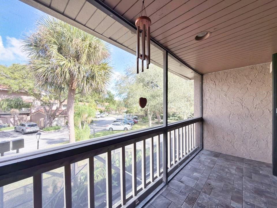 205 Bonnie Brae Way, Unit 33 Hollywood, FL 33021 - Photo 27 of 43 a view of a porch