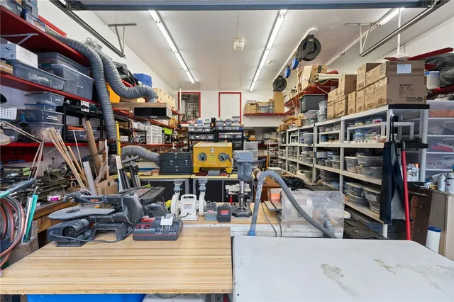 $850,000 | 511 Tripps Corner Road, Exeter, RI 02822